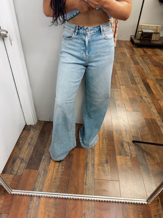 Hidden Love Jeans