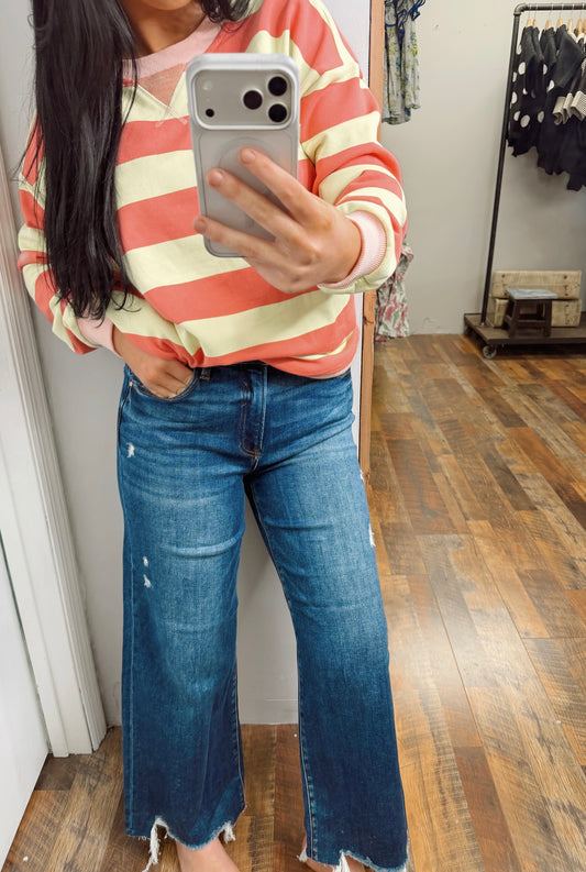 Expo Center Dark Crop Risen Jeans